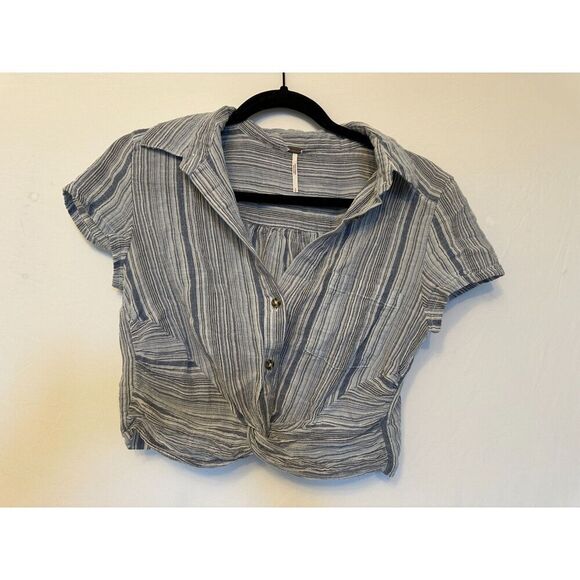 Free People Lightweight Spring Tie Front Top Size Small - Picture 1 of 2